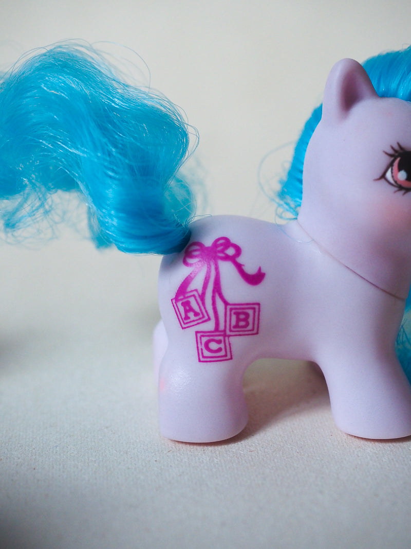 Lot de 2 - bébés Mon Petit Poney G1 - Little Giggles et Little Honey Pie - Teeny Weeny - 89