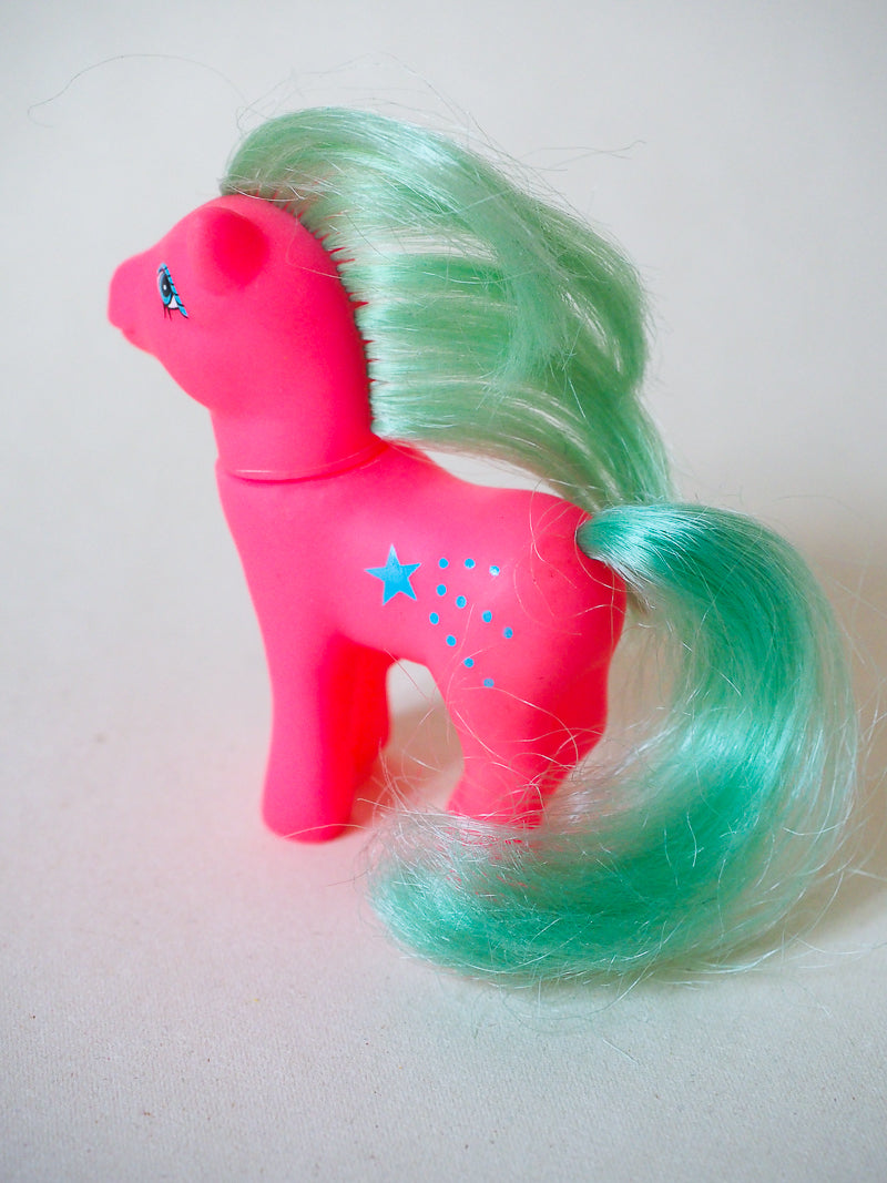 Bébé poney vintage rose fluo
