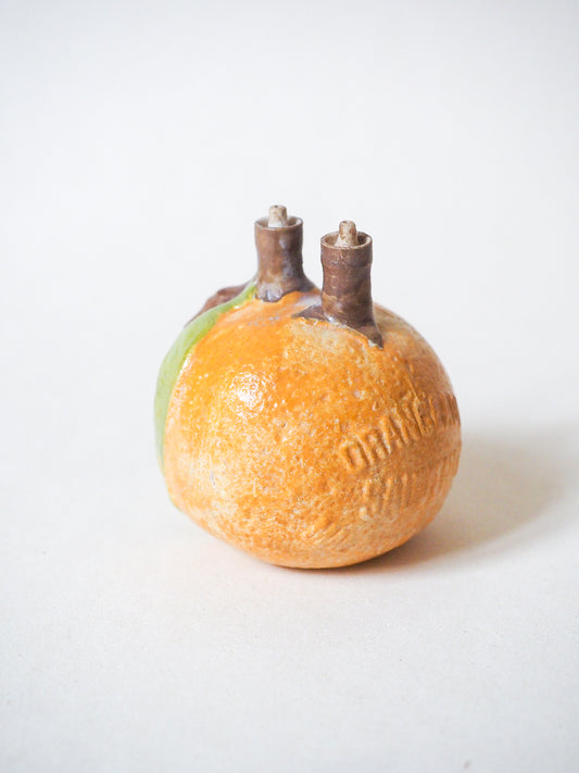 Flacon publicitaire vintage en barbotine – Orangeade Sauvinet, XIXᵉ siècle