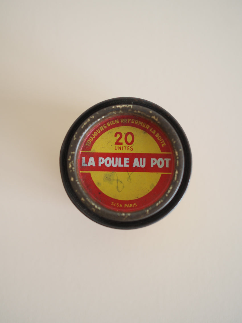 Petite boite ancienne La poule au pot