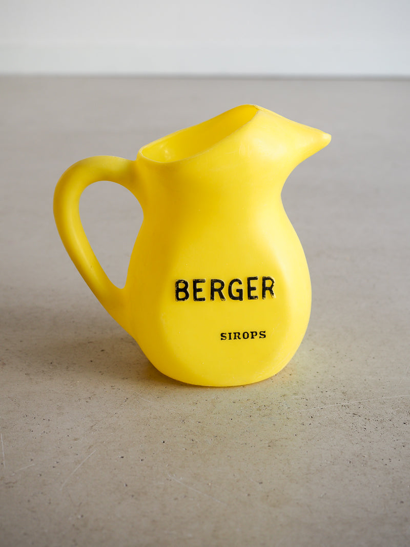 Pichet jaune Berger plastique vintage