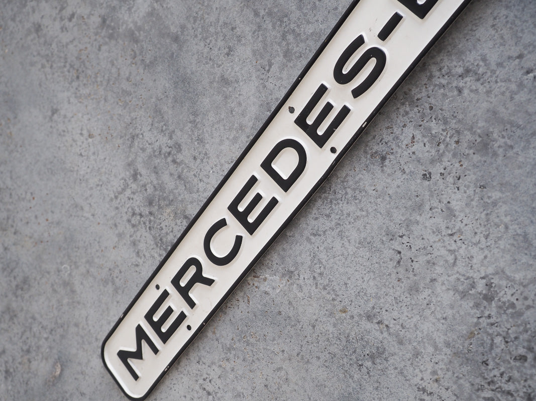 Plaque de camion en relief Mercedes-Benz