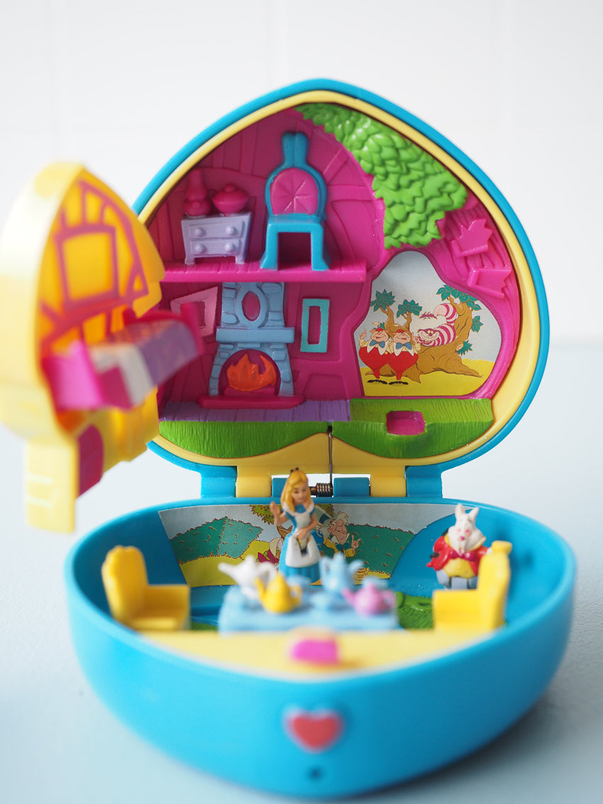 Polly Pocket Alice au Pays des Merveilles Make Up Disney