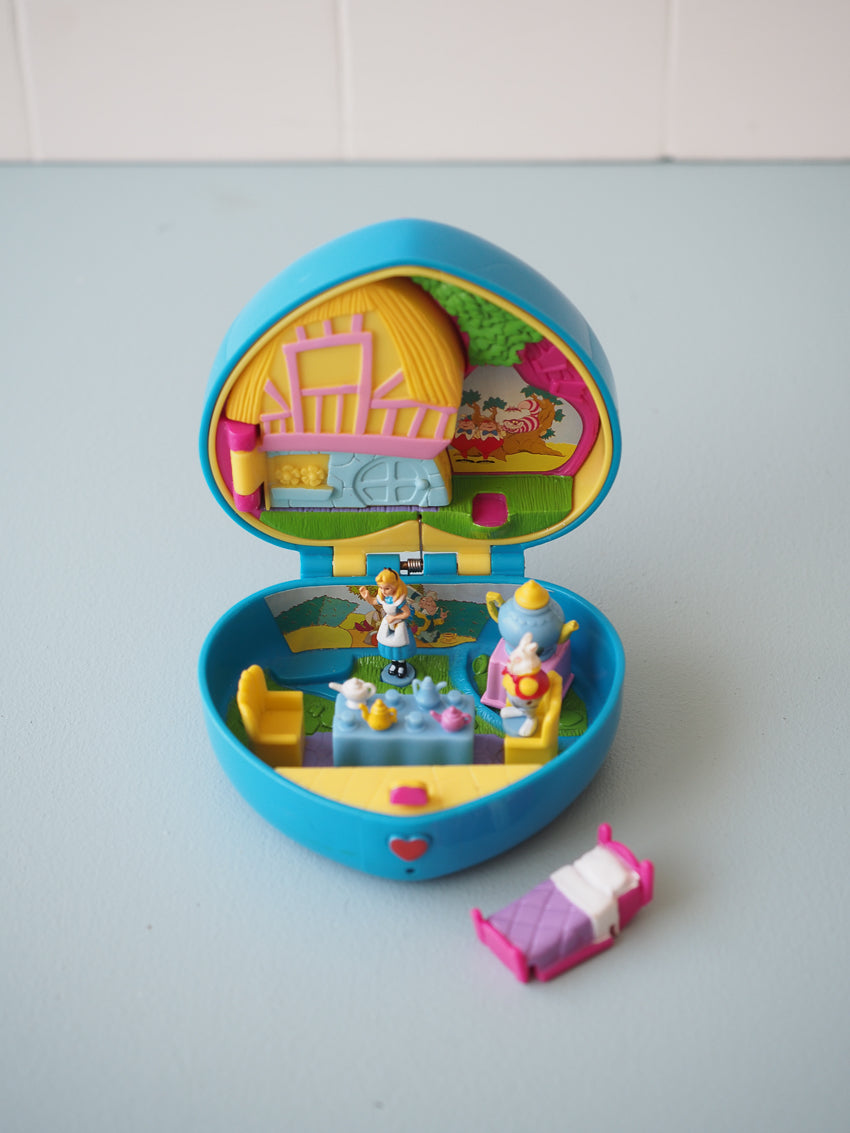 Polly Pocket Alice au Pays des Merveilles Make Up Disney