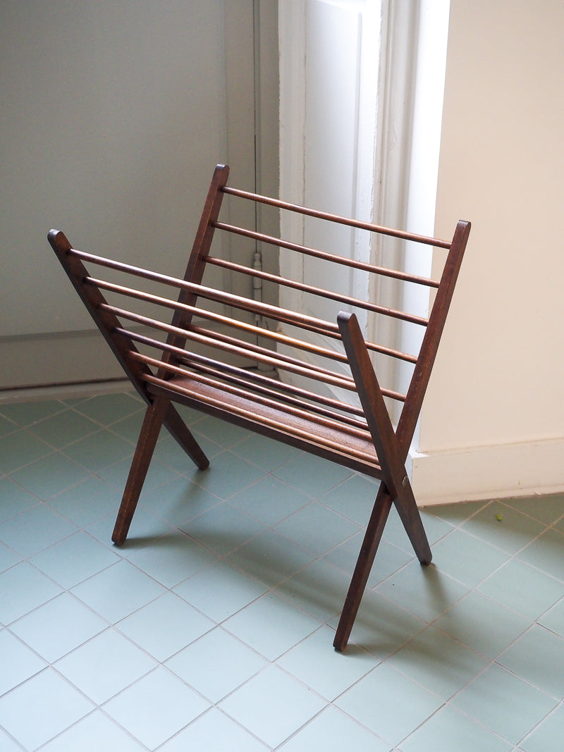 Porte-revues vintage pliant en bois – Style scandinave