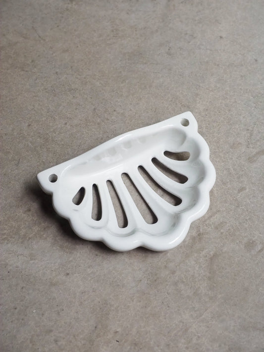 Porte-savon vintage en céramique – Forme de coquillage