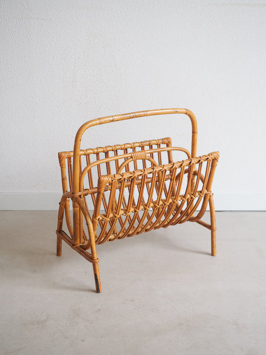 Porte-revues en rotin vintage