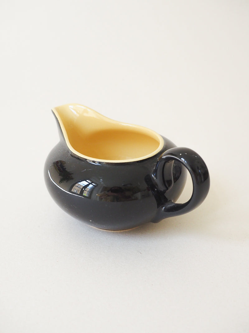 Pot à lait vintage Villeroy & Boch modèle Biarritz – Noir et jaune – Design vintage années 50