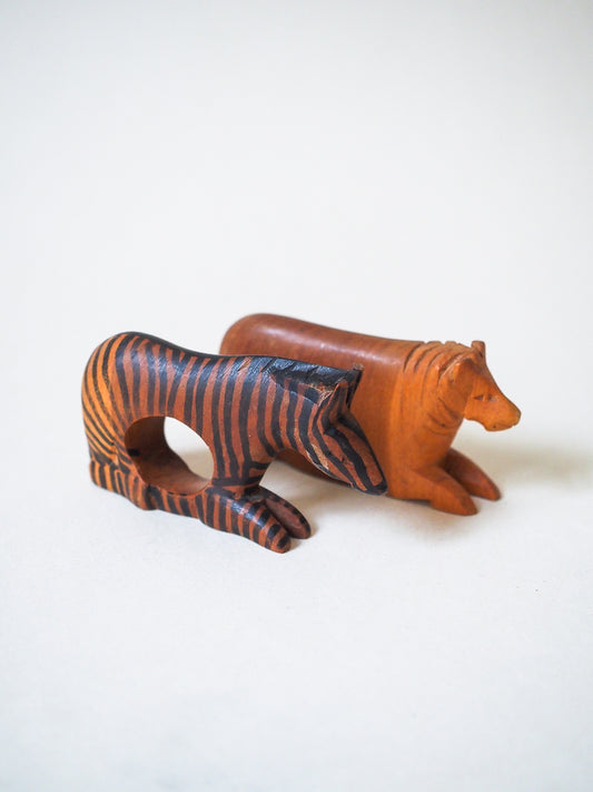 Ronds de serviette artisanaux africains – Lot de 2 – Zèbre et Lion