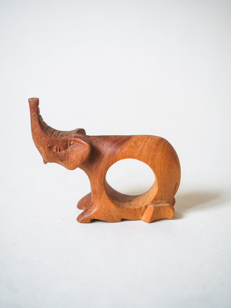 Ronds de serviette artisanaux africains – Lot de 2 – Éléphant et Girafe