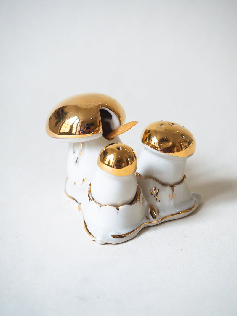 🍄 Set salière, poivrier & pot à moutarde – Champignons dorés – Porcelaine de Limoges