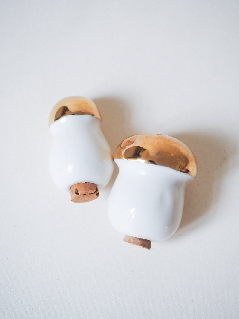 🍄 Set salière, poivrier & pot à moutarde – Champignons dorés – Porcelaine de Limoges
