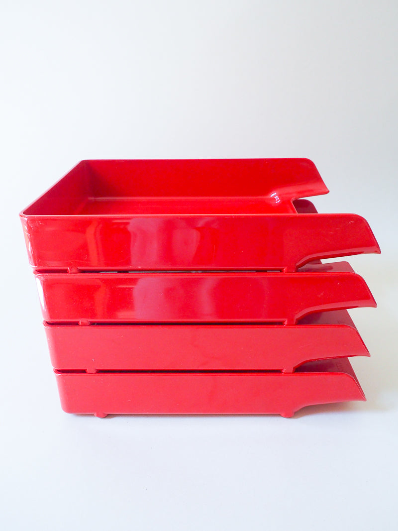 Lot de 4 corbeilles à courrier Leitz – Rouge – Design Space Age – Années 1970
