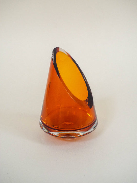 Vase en cristal orangé brun – Verrerie Badash